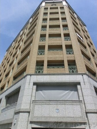 Win Road Esakaの物件外観写真